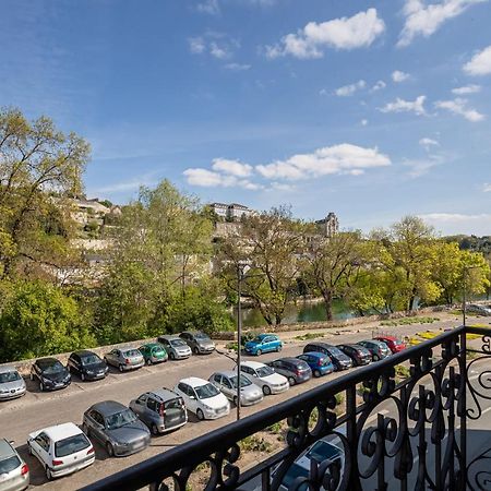 Superbe Appartement Dans Le Centre Historique Poitiers Exterior foto